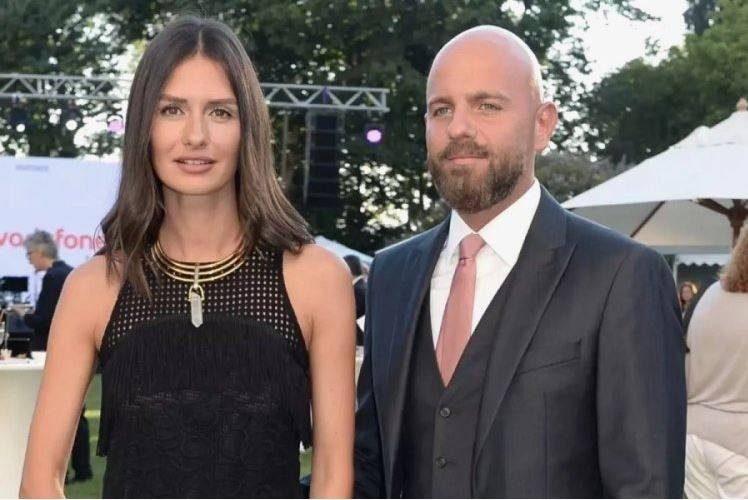 Sosyetenin gözde çifti boşandı: Yasemin Özilhan’dan ‘İhanet’ açıklaması! Magazin dünyası şokta - Resim: 2